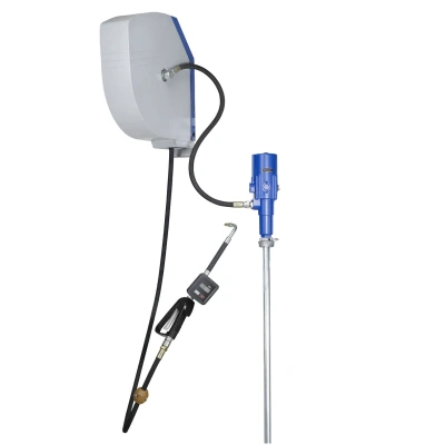 PR OLIEPOMP 3:1 200L MET GESLOTEN 15M SLANGHASPEL EN DIGITAAL PISTOOL